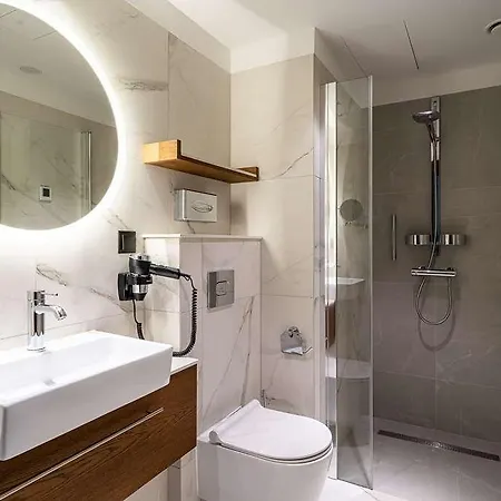 Rentplanet - Centrum Aparthotel