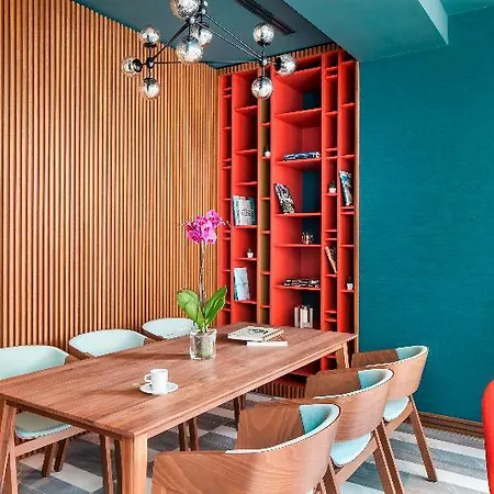 Rentplanet - Centrum Aparthotel Vratislav