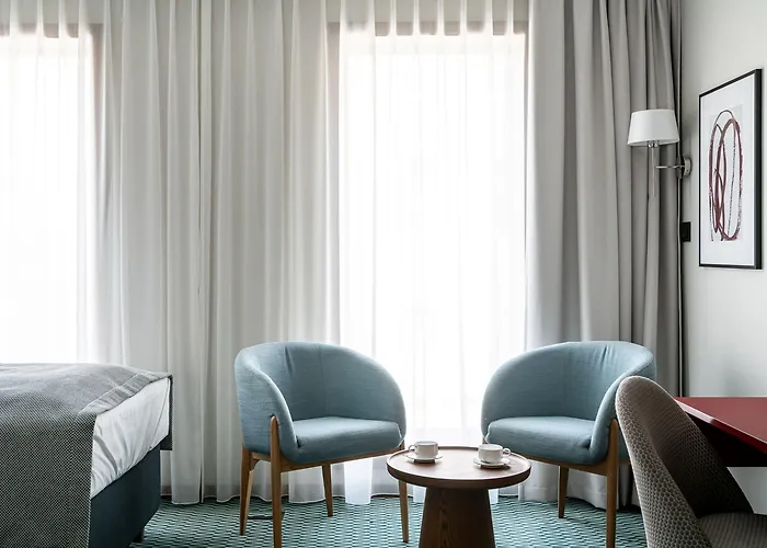 Rentplanet - Centrum Aparthotel Breslau