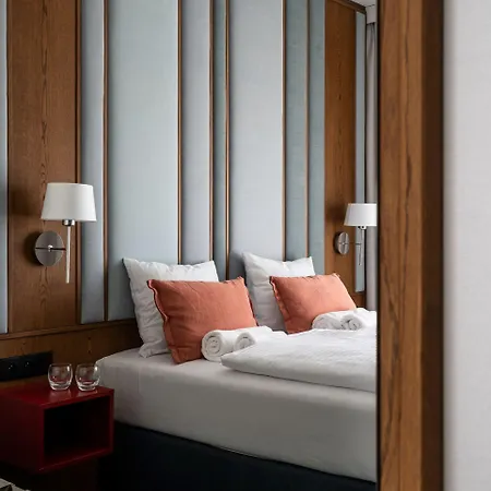 Hotel apartamentowy Rentplanet - Centrum 3*