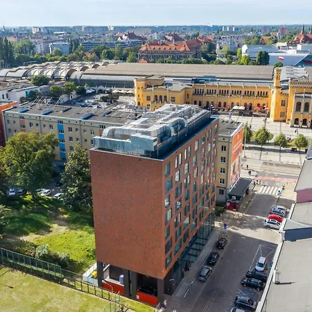 Rentplanet - Centrum Hotel apartamentowy 3*